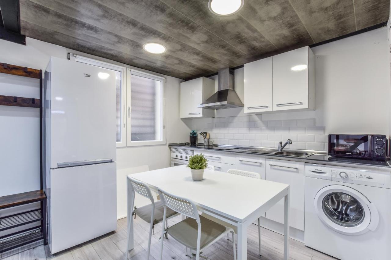 Apartamentos Reformados Bernabeu Madryt Zewnętrze zdjęcie